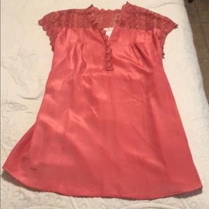 Two Hearts/Dest. Maternity Blouse with Sheer Lace